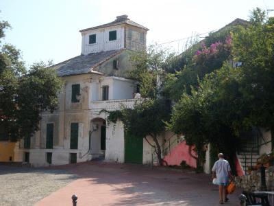 安迎臣XU6Y5IUN相關圖片